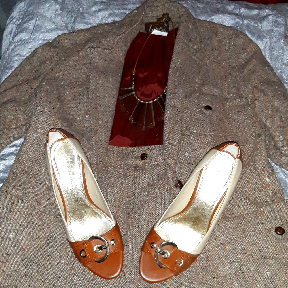 Tweed 2 PC pant suit